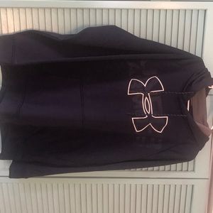 Men’s under armour sweatshirt